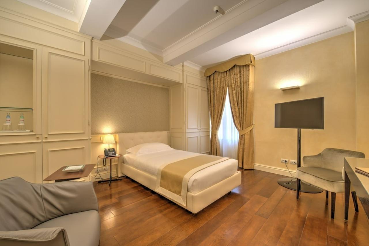 Rua Frati 48 In San Francesco Hotel 5*